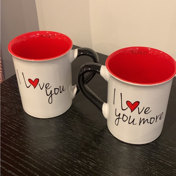 Never used set of 2 I Love You Ceramic Mugs. - Picture 1 of 4